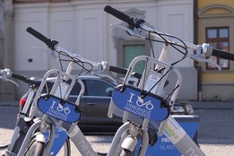 Na sdílených kolech najeli lidé v Uherském Hradišti přes 127 000 kilometrů