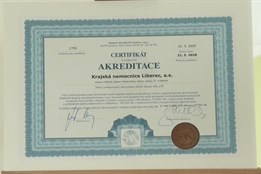 KNL získala certifikát od Spojené akreditační komise