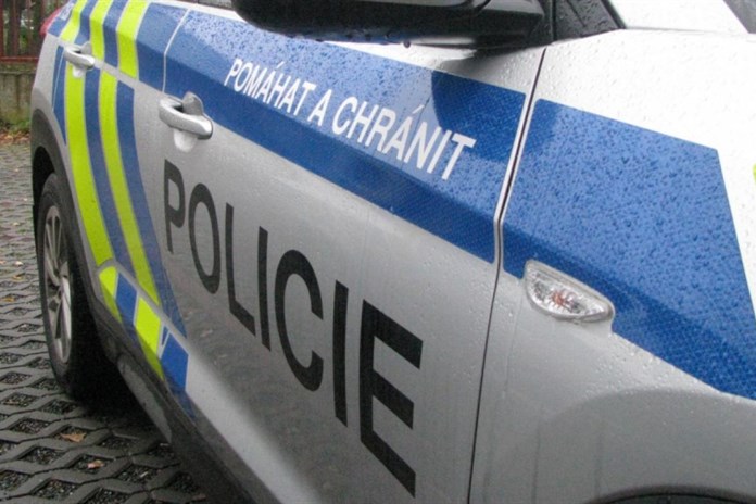 Střelba do dopravního značení na Lochotíně, pachatel byl zadržen