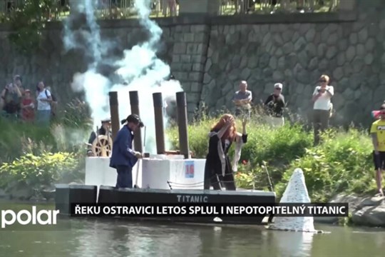 Rozmarné slavnosti řeky Ostravice trhaly rekordy, řeku letos splul i nepotopitelný Titanic