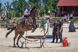 Skvělý úspěch zlínské hipologie! Markéta Husková vybojovala na policejním mistrovství ČR v jezdectví 1. místo
