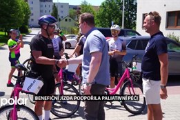 Benefiční cyklojízda podpořila paliativní péči. Zastavila i v Hospici Frýdek-Místek