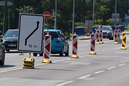 Do poloviny prosince bude uzavřená silnice na Mutěnice 