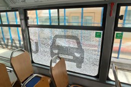 Po tramvajích, autobusech i autech střílel zdrogovaný kriminálník