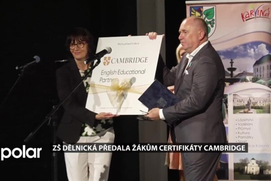 ZŠ Dělnická opět rozdala certifikáty Cambridge pro žáky s výbornou znalostí angličtiny