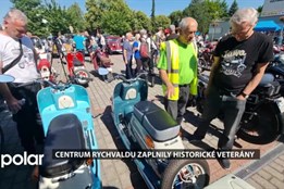 Centrum Rychvaldu po roce opět zaplnily historické veterány