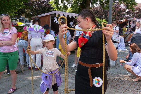 Tillichovo náměstí změnilo na dvanáct hodin název na Pohádkové náměstí