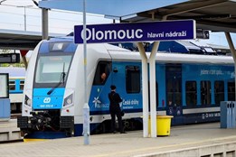 V Olomouckém kraji mohou cestující už rok jezdit moderními vlaky RegioPanter