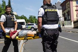 Zásah proti aktivnímu útočníkovi: cvičení složek IZS proběhlo v Domažlicích