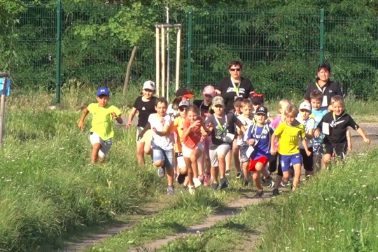 Amatéři i profesionálové letos proběhli Bažantnicí v jiném termínu