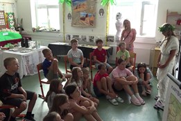 Projektové dny jsou příležitostí lépe poznat spolužáky z jiných tříd