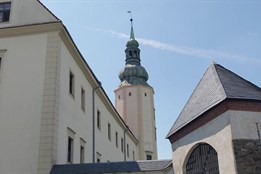 Zámecký klub v Hranicích se opravuje