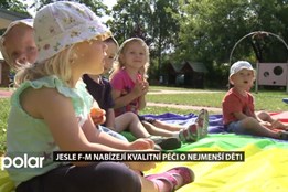 Rodiče mohou dávat děti do jesliček častěji. O rodičovský příspěvek nepřijdou