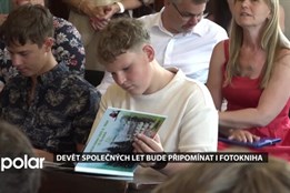 Devět společných let bude připomínat i fotokniha