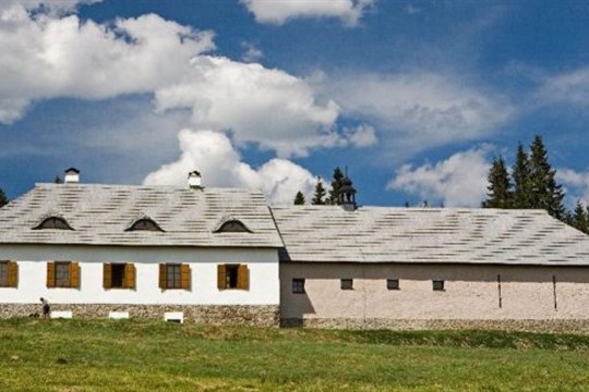 Na šumavském Březníku se kvůli poruše agregátu zavřelo občerstvení a výstava