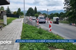 Stavba nového chodníku v Lubně vyžaduje od řidičů trpělivost