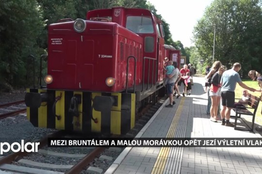 Na trať z Bruntálu do Malé Morávky letos poprvé opět vyjel historický vláček