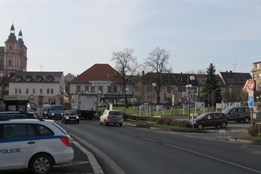 Stavbu obchvatu Přeštic o tři měsíce zpozdí výzkum archeologů
