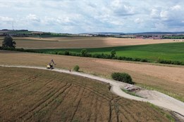 Silnice z Výšovic na Vřesovice prochází opravou