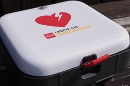 Valašské Meziříčí pořídilo čtyři nové defibrilátory