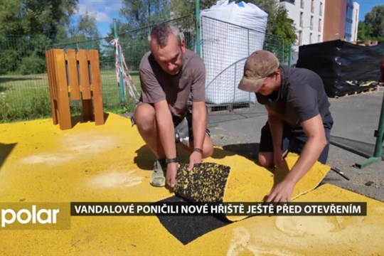Děti na Šumbarku si budou hrát na novém hřišti později, vandalové ho značně poničili