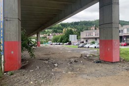 Nové parkoviště bude v Rokytnici u Kotova pod nadjezdem