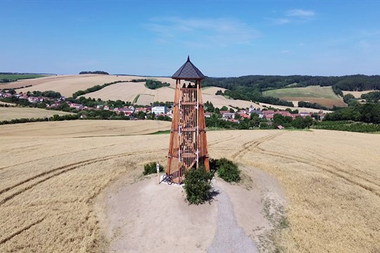 Rozhledna Strážná: Přemyslovice jako na dlani