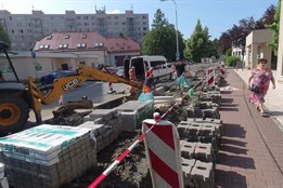 Ve Valašském Meziříčí se staví nové zastávky MHD 