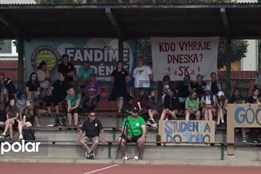 BEZ KOMENTÁŘE: Ve Studénce se tvrdě házelo a nejen do branky