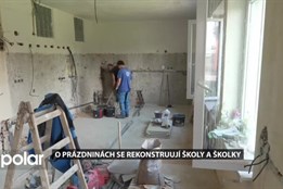 Mateřské a základní školy v Karviné dostávají o prázdninách nový kabát i vybavení