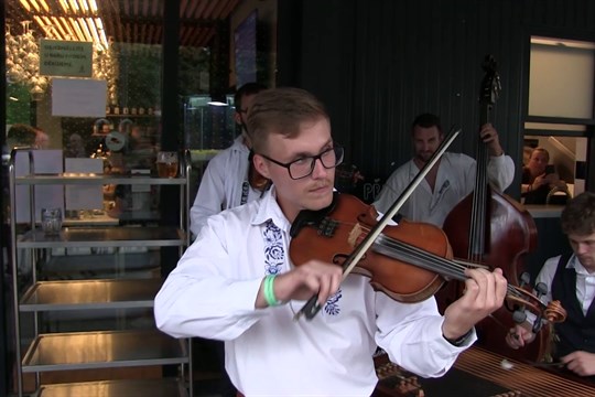 Léto ve veselském přístavu patřilo tentokrát folklóru