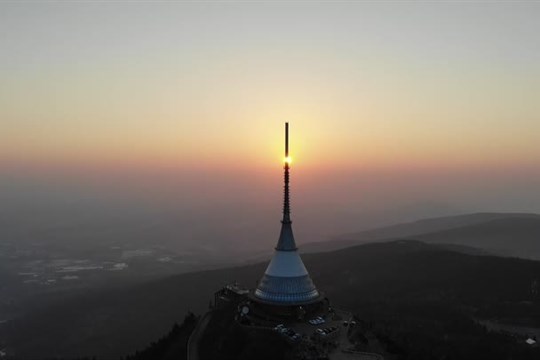 Kraj odkoupí horský hotel a vysílač na Ještědu
