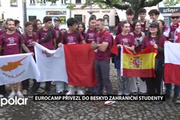 Zvedněte hlavy od mobilů a poznávejte svět. Beskydy hostily studenty ze sedmi zemí