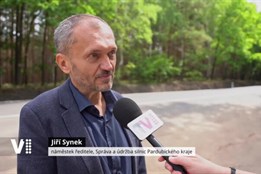 Břehy a Sopřeč spojuje hladký asfalt