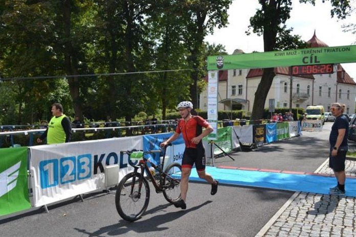 Karlovy Vary ožijí triatlonem: Kiwi muž láká hobby sportovce i elitu