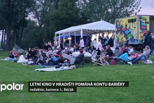Návštěvníci letního kina v Hradišti přispěli na Konto Bariéry