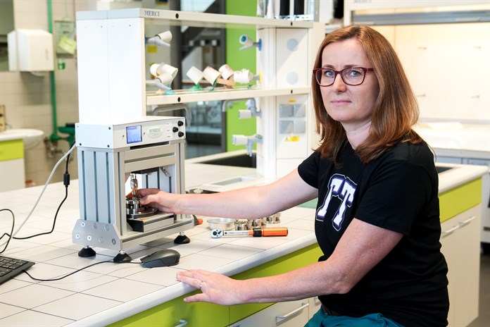 Vědci z UTB vyvíjí speciální materiál, který zvýší bezpečnost jaderných elektráren