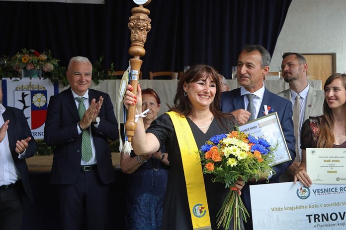 Vesnicí Plzeňského kraje roku 2025 je Trnová