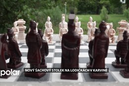 Na Lodičkách si můžete nově zahrát i šachy na novém betonovém stolku se šachovnicí