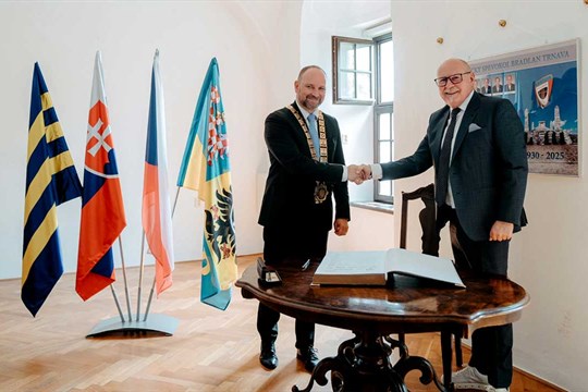 Vedení Olomouckého kraje zavítalo do partnerské Trnavy