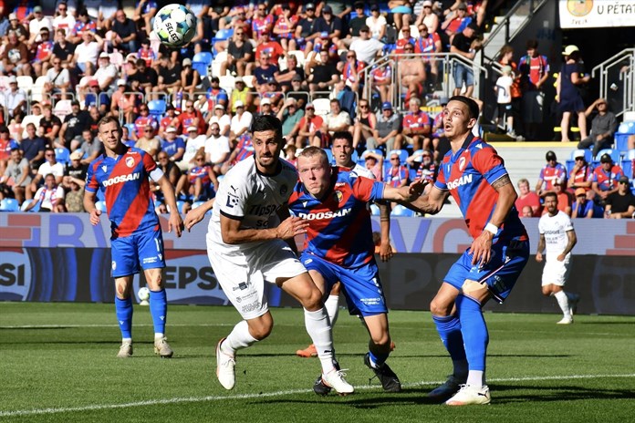 Slovácko okradlo Plzeň. V nastaveném čase z penalty srovnal kapitán Trávník 
