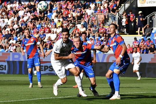 Slovácko okradlo Plzeň. V nastaveném čase z penalty srovnal kapitán Trávník 