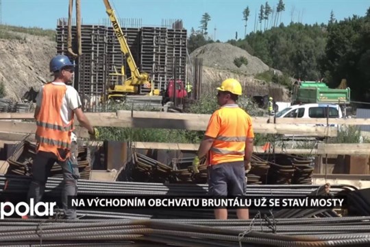 Na východním obchvatu Bruntálu už staví mosty