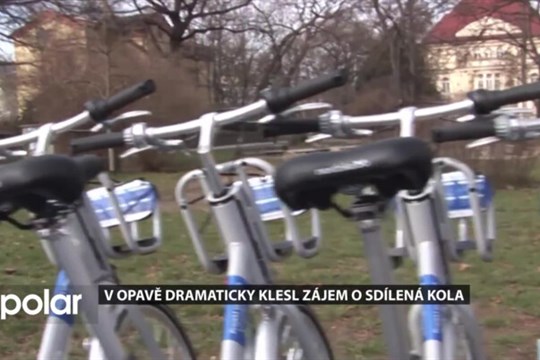 Zrušením oblíbeného benefitu v Opavě rapidně klesl zájem sdílená kola