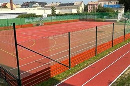 Cheb dokončil revitalizaci hřišť na 6. základní škole