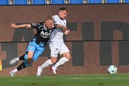 Parádní otočka Slovácka. První výhru trefil Krmenčík, hostující brankář fatálně chyboval