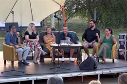 Jožka Kubáník zve do amfiteátru Parku Rochus
