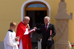 Záhorovické hody doprovodilo slavnostní svěcení zvonice