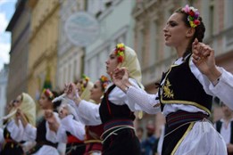 Karlovarský folklorní festival slaví 30 let: Výstava připomene jeho historii i současnost