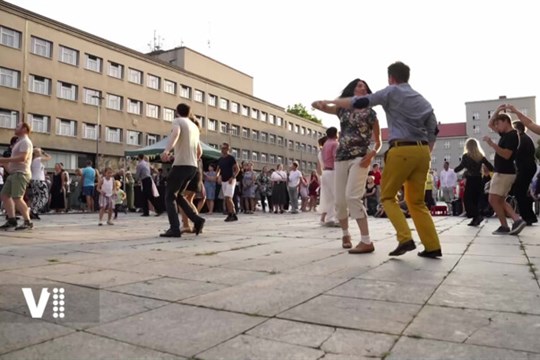Hradečané tančili pod širým nebem